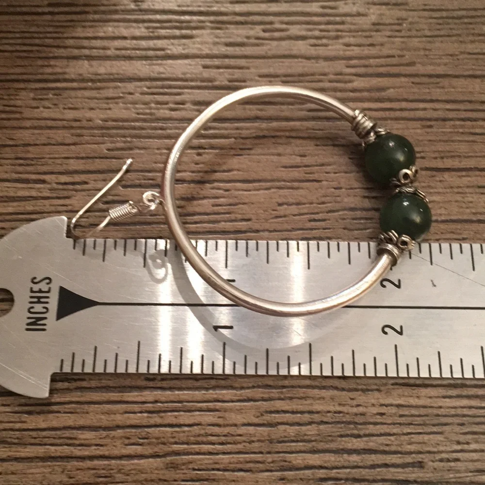Vtg Sterling Circle Earrings Green Stone Beads
